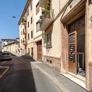  Appartamento San Michele Modern - Con Balcone!
